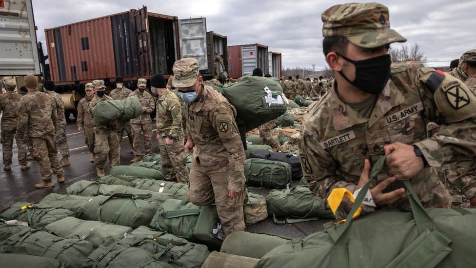 تركمانستان ترسل معدات عسكرية إلى الحدود مع أفغانستان