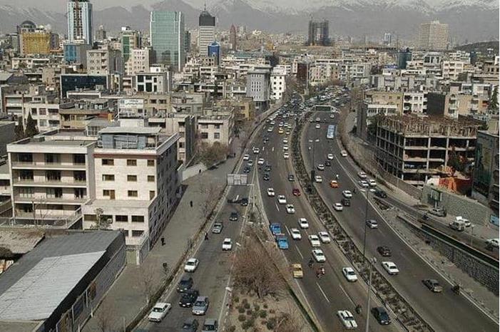 زلزال يهز إيران