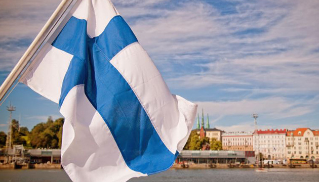 فنلندا توافق على نموذج جديد للدخول إلى البلاد