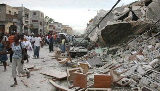 الزلزال الذي ضرب هايتي يتسبب في مقتل أكثر من 1400 شخص