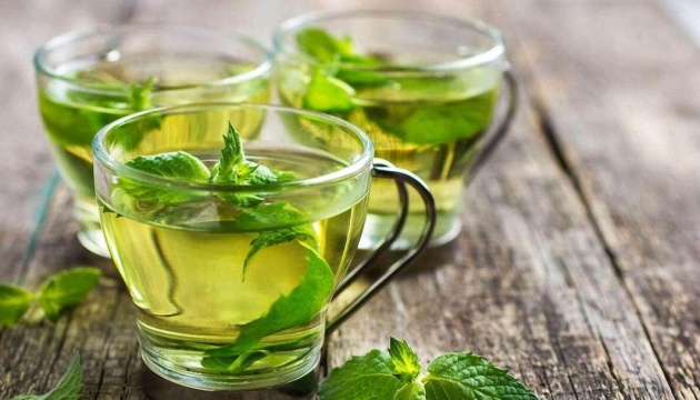 الشاي الأخضر يقي من مرض الزهايمر