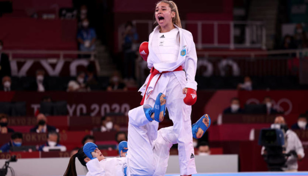 اللاعبة كاريتا تيرليوغا تفوز بالميدالية الفضية في أولمبياد