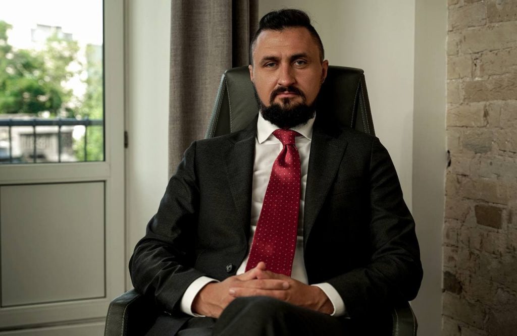 توصيات بتعيين المدير السابق لشركة أحمدوف رئيسًا لشركة Ukrzaliznytsia.
