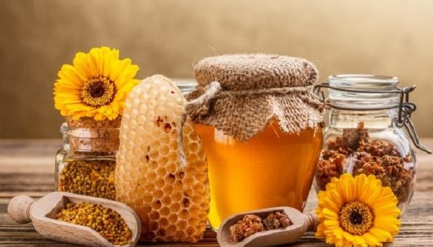 قطر تفتح اسواقها امام العسل الأوكراني