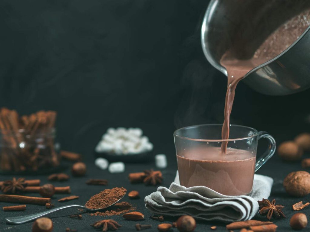 وصفة لمشروبك المفضل الكاكاو مع الحليب