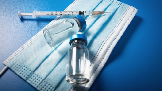 الولايات المتحدة تبدء حملة تطعيم جديدة ضد فيروس كورونا.