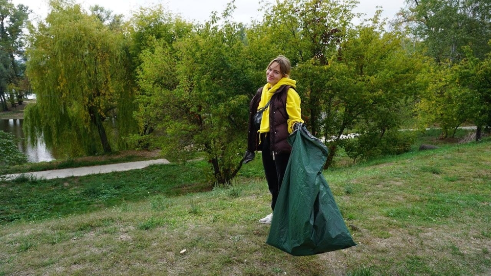 في يوم التنظيف العالمي جمع سكان كييف 500 متر مكعب من القمامة