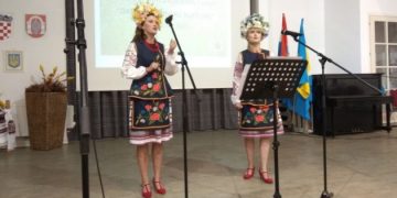 الجالية الأوكرانية تقدم أعمالًا فنية من الأغاني والرقص في كرواتيا