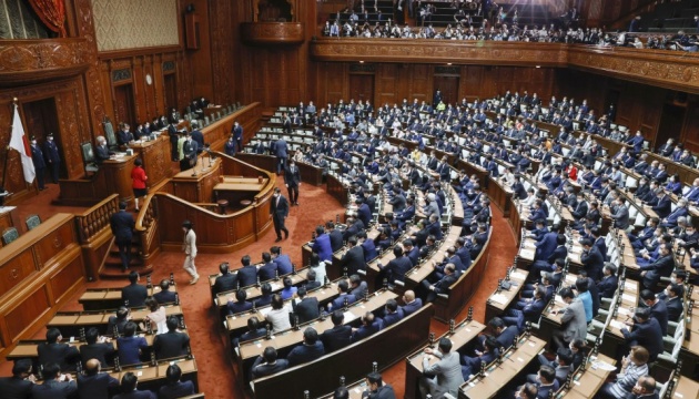 الحكومة اليابانية تعلن استقالتها