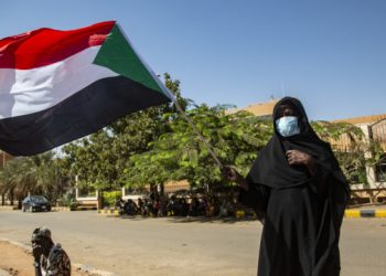KHARTOUM, SUDAN - NOVEMBER 13: Sudanese people stage a demonstration demanding the end of the military intervention and the transfer of administration to civilians in Khartoum, Sudan on November 13, 2021. ( Mahmoud Hjaj - Anadolu Agency )
