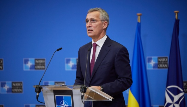 الناتو يواصل الدعوة إلى وقف التصعيد الروسي