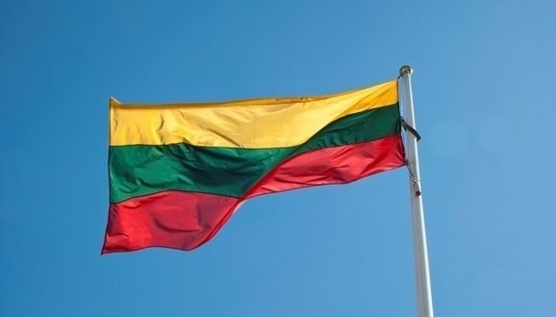 ليتوانيا تنقل بعض كوادر سفارتها من كييف إلى لفيف
