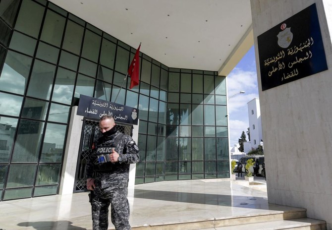 أمميون وغربيون يحثون تونس على إعادة الرقابة القضائية