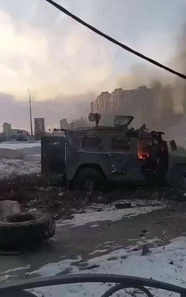 القوات الروسية تقتحم مركز خاركوف.. شاهد الفيديو