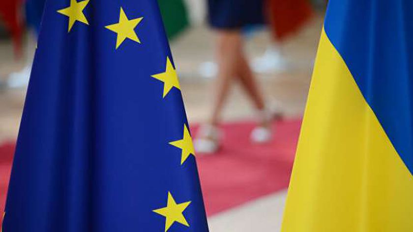 البرلمان الأوروبي يمنح أوكرانيا وضع مرشح الاتحاد الأوروبي 1