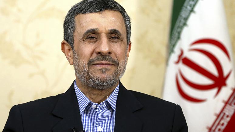الرئيس الايراني السابق محمود احمدي نجاد
