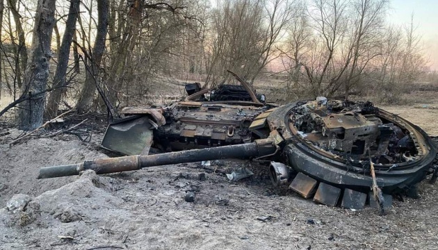 خسائر روسيا في أوكرانيا بلغت 15 ألف جندي و 500 دبابة و 100 طائرة