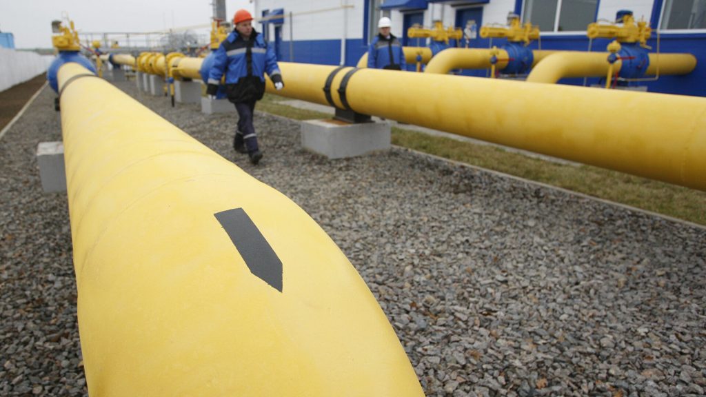 عودة نقل الغاز الروسي عبر أوكرانيا إلى طبيعته على الرغم من الأعمال العدائية العسكرية