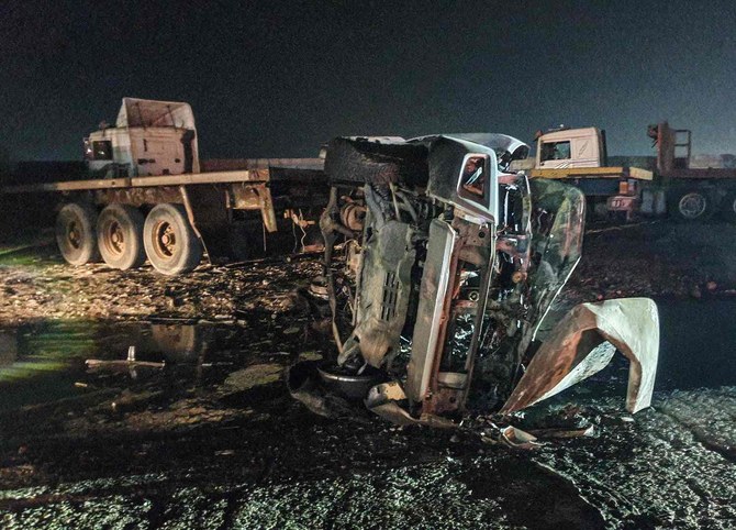 مسؤولون يمنيون سيارة مفخخة قتلت قائدا عسكريا في عدن