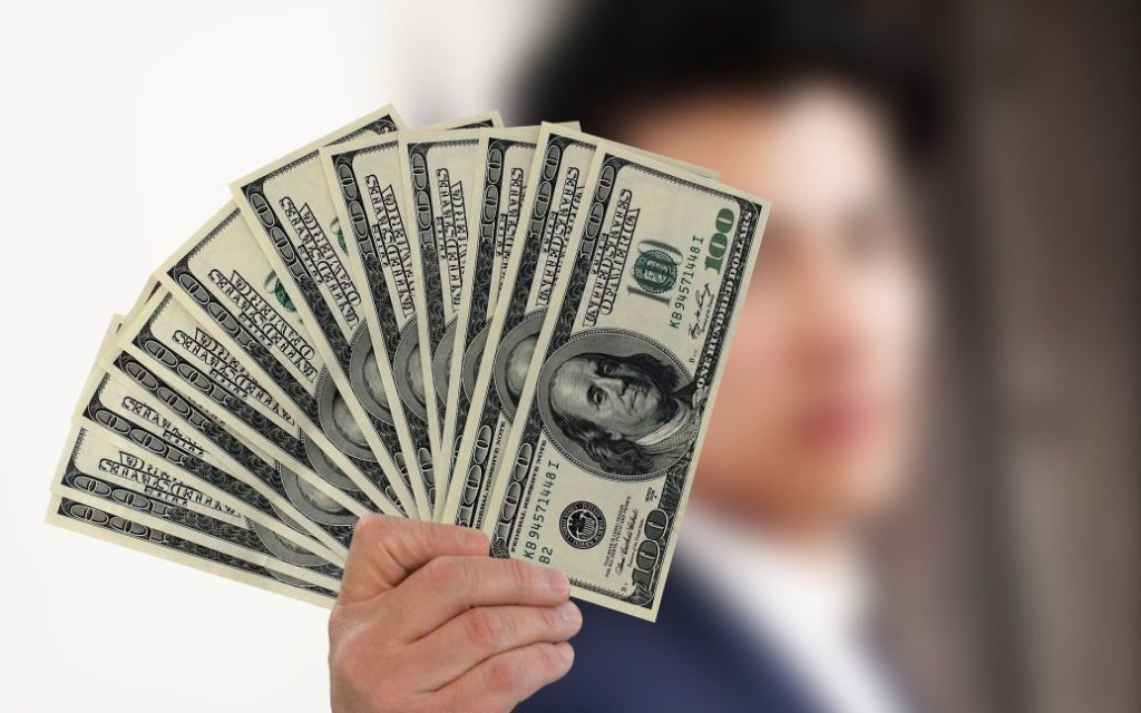 الحواجز التجارية في الأسواق الخارجية تكبد أوكرانيا خسائر بقيمة 3 مليارات دولار