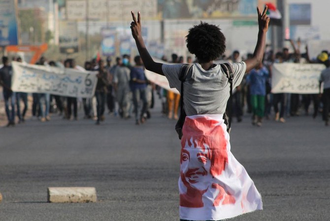 السودانيون يخرجون إلى الشوارع في احتجاجات جديدة مناهضة للانقلاب