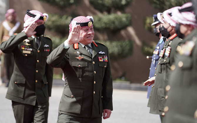 الملك عبد الله يعود إلى الأردن بعد الجراحة في ألمانيا لانزلاق الغضروف