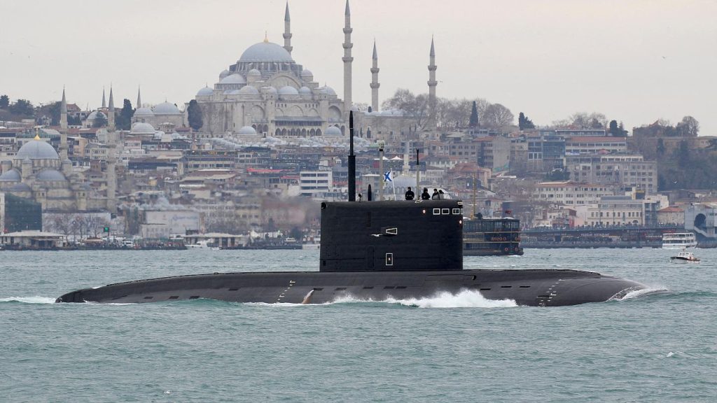تركيا تواصل اغلاق البحر الأسود أمام السفن الحربية