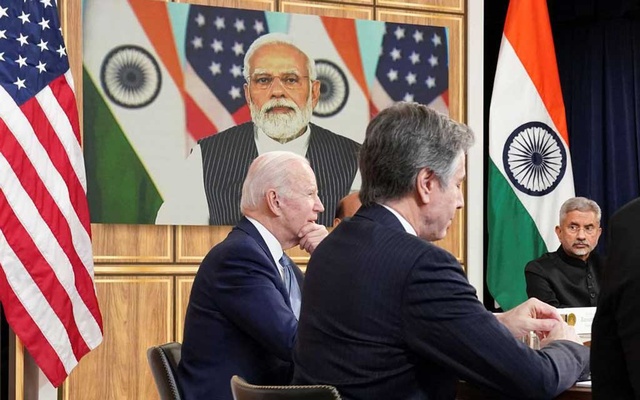 رئيس الوزراء الهندي يقترح إجراء محادثات مباشرة بين بوتين وزيلينسكي