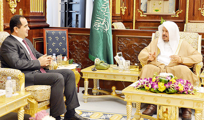 رئيس مجلس الشورى يلتقي المبعوث الطاجيكي في الرياض