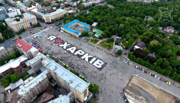 روسيا تسحب قواتها من مدينة خاركيف