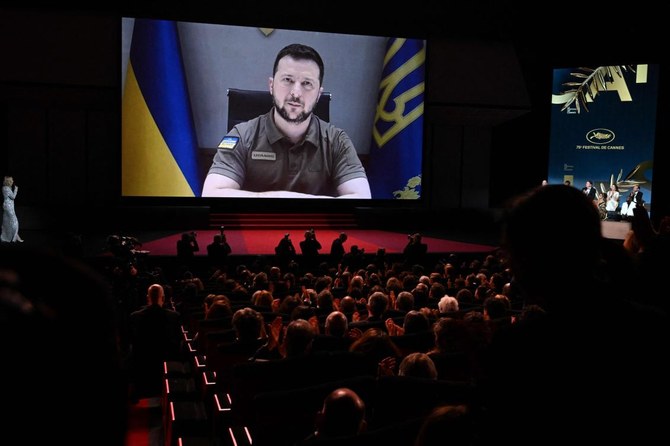 زيلينسكي.. الدبلوماسية وحدها القادرة على إنهاء الحرب في أوكرانيا