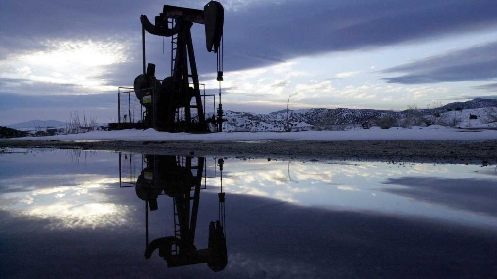مجلس النواب الأمريكي يؤيد فرض حظر على واردات النفط الروسية