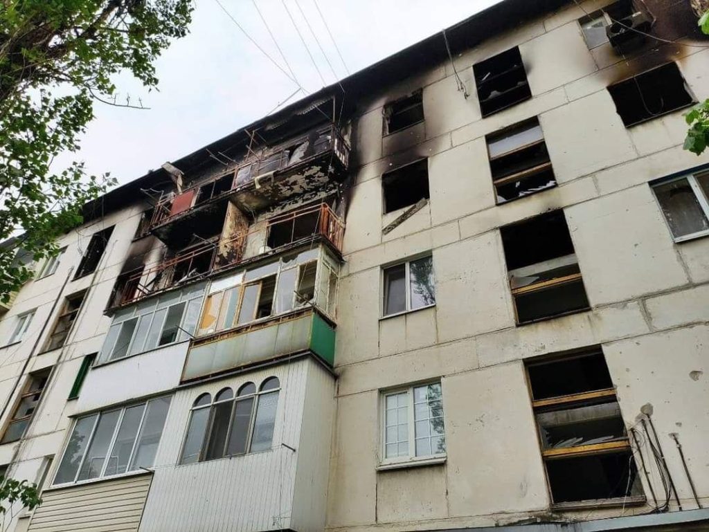مقتل 12 مدنيا في قصف روسي لمدينة في لوهانسك