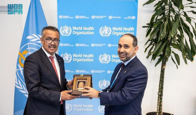 وزير الصحة السعودي يشيد بدور السعودية في مجال الصحة العامة