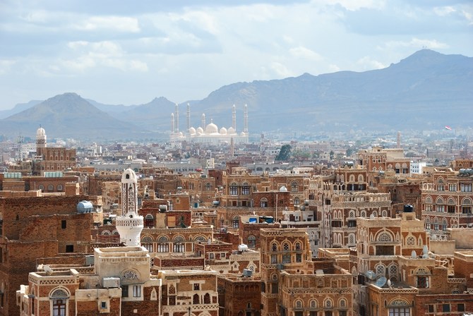 اليمن يحث الدول الأوروبية على حظر وكالات بيع الآثار اليمنية بالمزاد