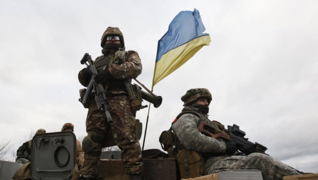 بريطانيا تقدم برنامج تدريبي للقوات العسكرية الأوكرانية