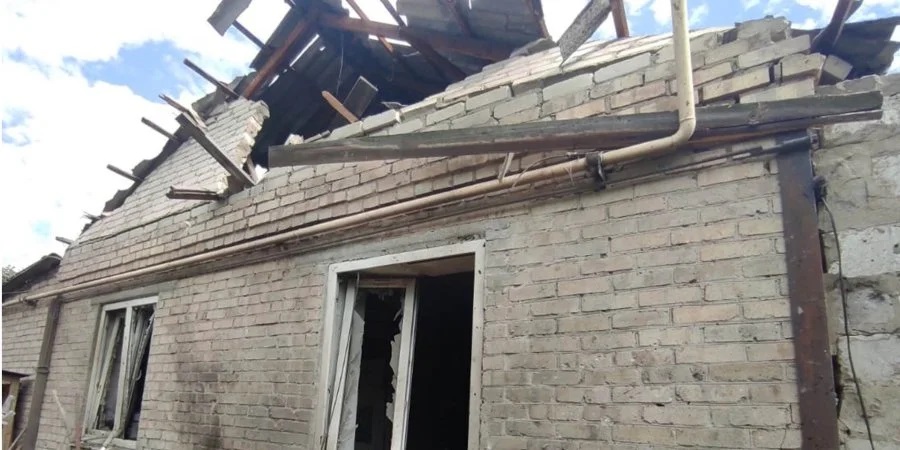 أصيب ثلاثة أطفال بشظايا جراء قصف القوات الروسية على منطقة باخموت