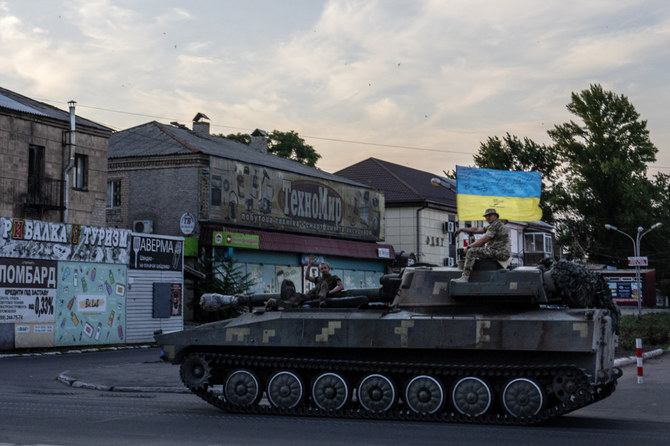 أوكرانيا تطالب بمزيد من الأسلحة