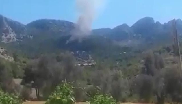إضرام النار في احدى الغابات التركية في مدينة أنطاليا