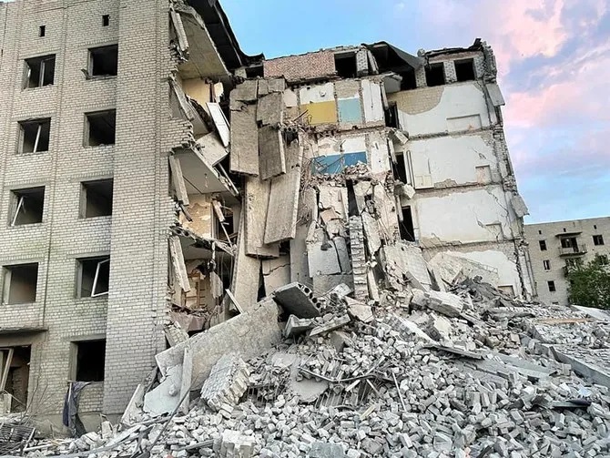 ارتفاع عدد ضحايا القصف الروسي على مبنى في تشاسيف يار إلى 48