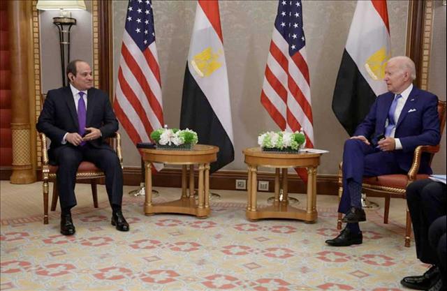 الرئيس المصري عبدالفتاح السيسي يلتقي الرئيس الامريكي جو بايدن في جدة
