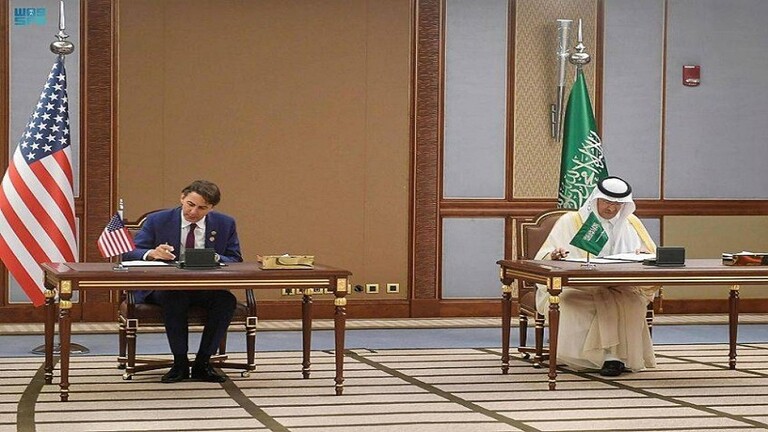 المملكة العربية السعودية والولايات المتحدة توقعان 18 اتفاقية من ضمنها الفضاء والاستثمار والطاقة