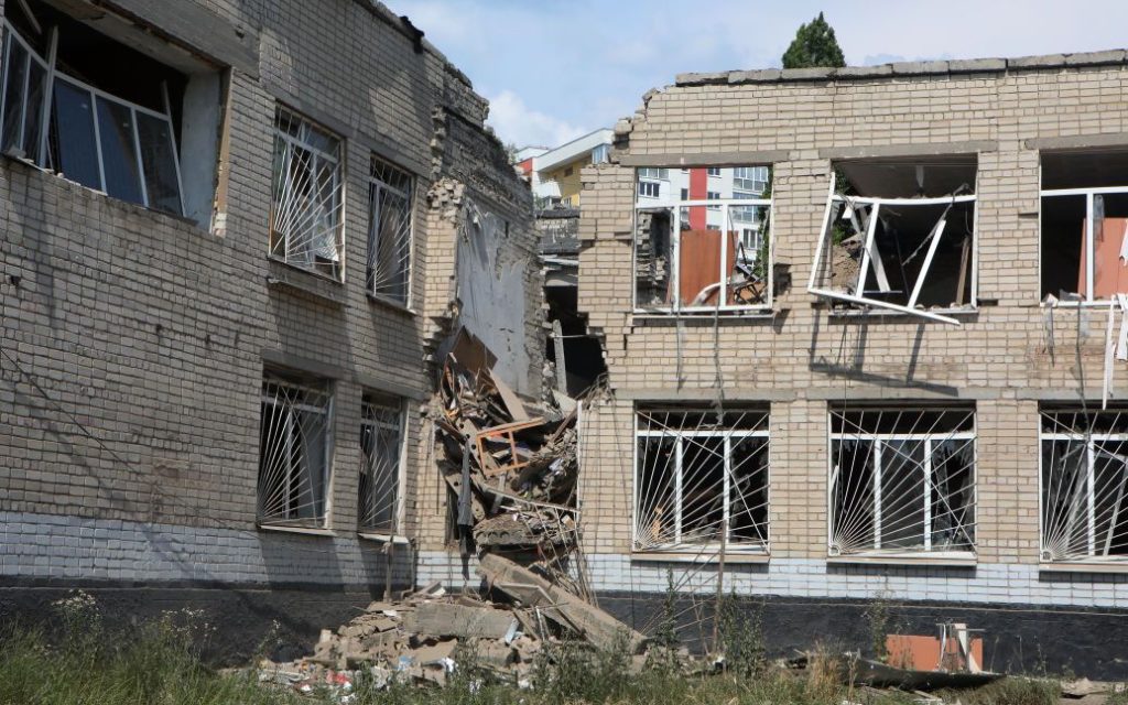 الهجمات الصاروخية على خاركيف لا تتوقف
