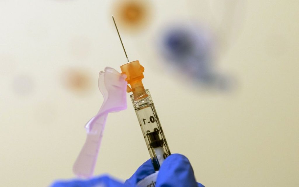 الولايات المتحدة ترسل لأوكرانيا 500000 جرعة من لقاح فيروس كورونا