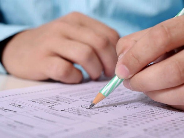 اوكرانيا وزارة التربية والتعليم تعلن عن تحديد جلسة خاصة للاختبارات المتعددة
