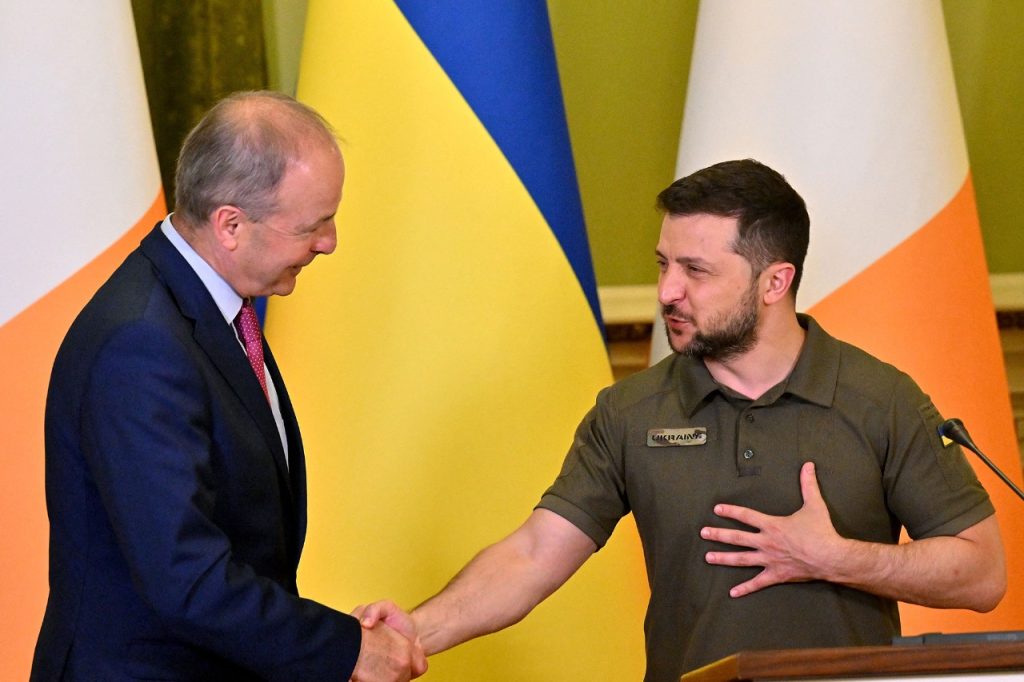 زيلينسكي يشكر أيرلندا على قرار مجلس الشيوخ باعتبار غزو روسيا لأوكرانيا على أنه إبادة جماعية
