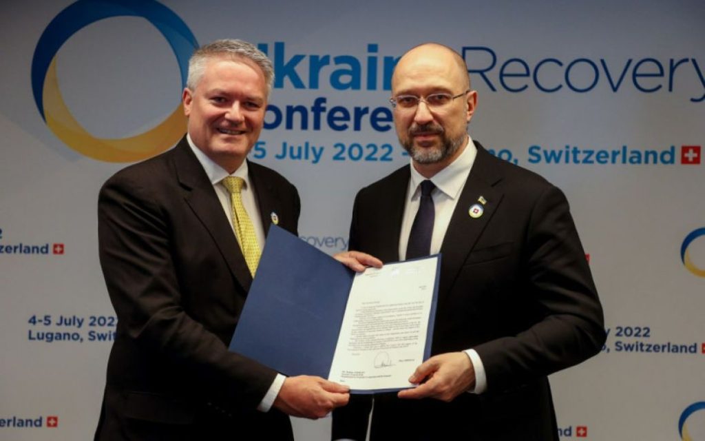 شميهال طلب انضمام أوكرانيا إلى منظمة التعاون الاقتصادي والتنمية