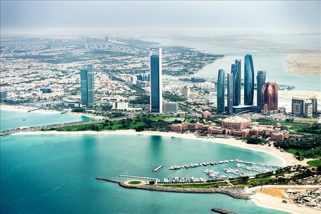 أبوظبي تتطلع إلى مضاعفة الأموال من خلال سعر البيع القياسي لفندق ميامي