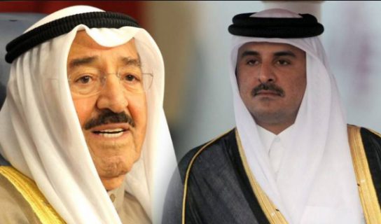 أمير الكويت يتلقى كتابا من نظيره القطري