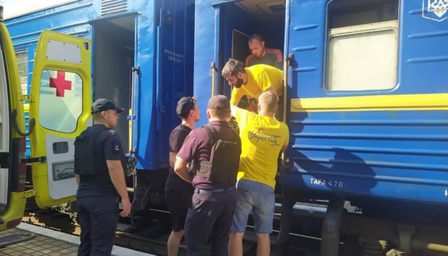 إجلاء 601 شخص من منطقة دونيتسك خلال اليوم الماضي